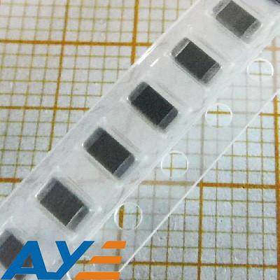 China MLCC 1206 SMD Electronic Components Capacitors X5R CL31A107MQHNNNE for sale