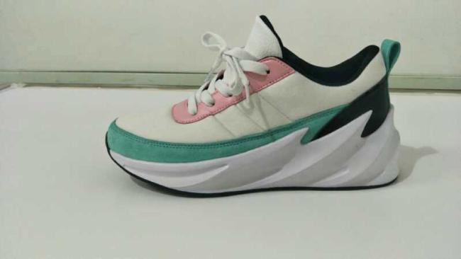Latest New Style 3D Woven Mesh Semi-Finished Sports Shoe Upper Teenagers Washable Simplicity Vamp Part