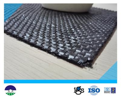 China Tela tejida PP del geotextil ISO9001, tela de la calzada del geotextil con la masa de unidad 874gsm en venta