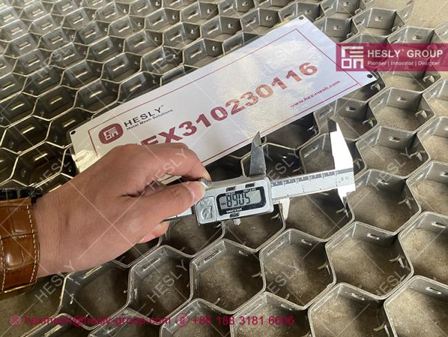 refractory lining hexagonal mesh