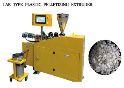 China Lab Type 1-2kg PE PET PVC Pelletizing Machine / Plastic Granules Machine PLC Control for sale