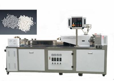 China máquina plástica de la nodulizadora de la salida 1-3kg/H para el laboratorio Masterbatch que hace color gris en venta