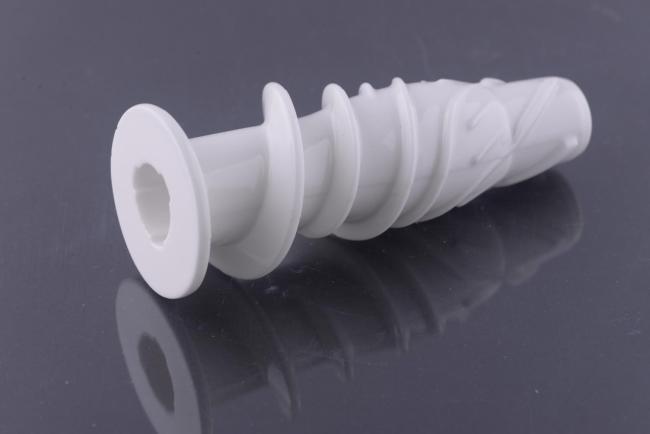 Precision alumina ceramic parts for electronic applications