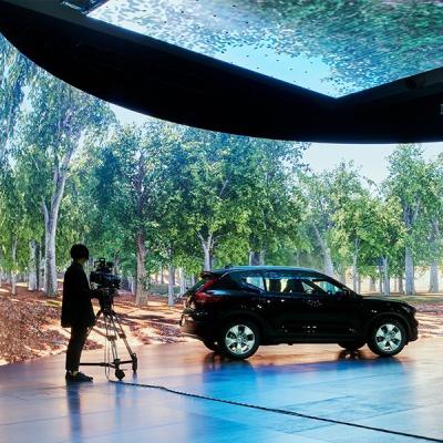 China 3840hz 3D Immersive Curved LED Video Wall P1.57 P1.87 P2 Virtual for sale