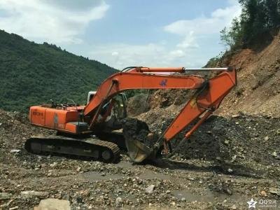 China 20 Tonne Second Hand Hitachi Excavator ISUZU Engine With Maintenance Repainting for sale