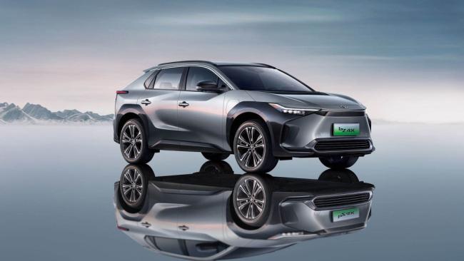 in Stock 2022 Toyota New EV 4WD Powerful SUV Bz4X X-Mode PRO Dual-Motor Electric Car Toyota SUV