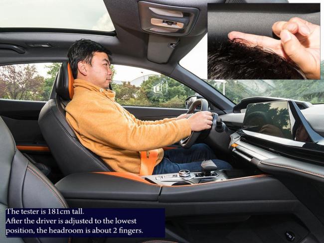 High Speed Changan 1.5t Gasoline/Petrol 113km Electric Range Hybrid Uni-V Idd Intelligent Car