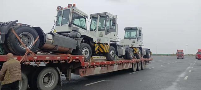 Brand New/Used Sinotruck Hova Shacman 4X2 6X4 60t Capacty Terminal Tractor Truck