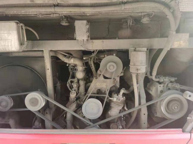 Good Condition Used Yutong 4X2 45 Seats Diesel Euro3 Emission Tour Passenger Coach Bus