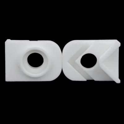 China Industrial Steatite Properties 10KT/Mm Heat Resistant Ceramic Fixed Socket for sale
