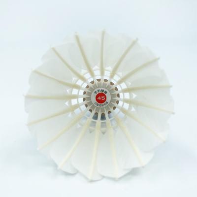 China Peteca híbrida do badminton sintético da pena 3in1 do ganso D45 para o competiam à venda