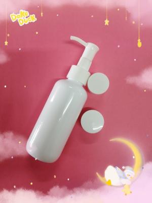 China OEM Empty Lotion Bottles With Pump 150ml 300ml With Flip Top Cap for sale