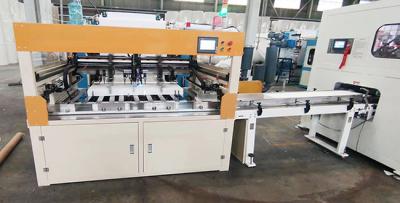 China Big Bag Tissue Paper logs Transfer Unit and Log Saw Cutting Machine Line en venta