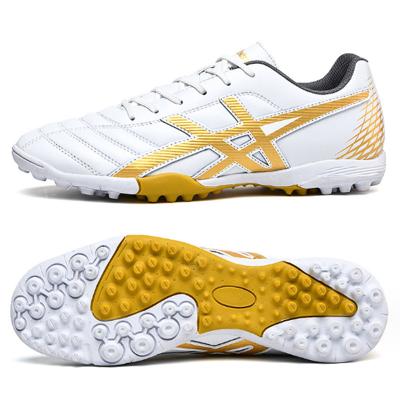 China Training Professional Best Leather All Ages Soccer Football Cleats Fustal Shoes for sale