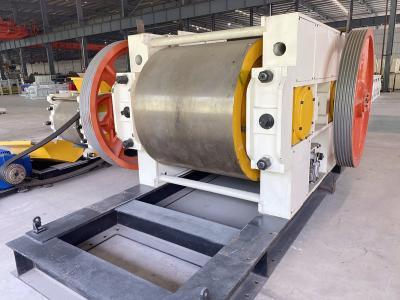 China Roller Hammer Crusher Mill Equipment In Clay Production Line for sale