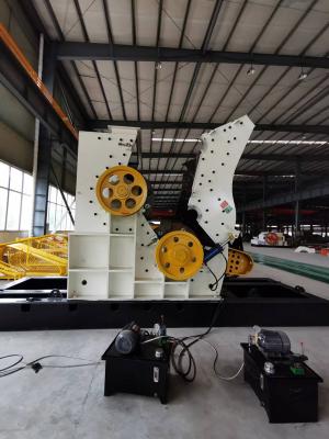 China HC1200*2A 380V Hammer Mill Crusher Equipment For Mineral Processing for sale