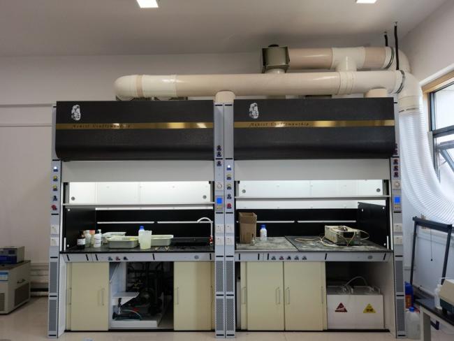 380V Water Spraying Laboratory Fume Hood Recirculating Air Flow