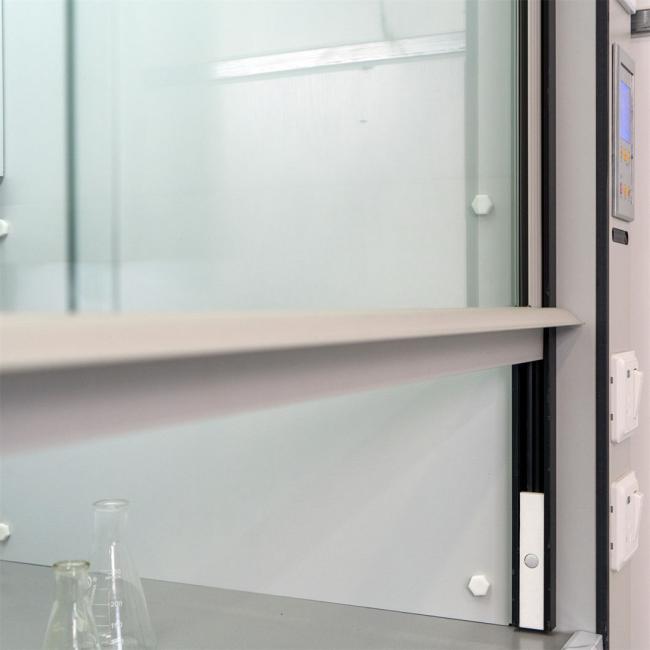 Energy-Saving Laboratory Fume Hood with Movable Sash