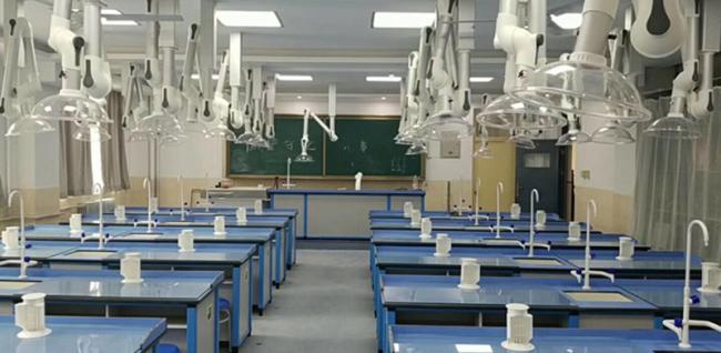 Laboratory Furniture Corrosion Resistance PP Stainless Steel Universal Retractable Fume Exhaust Extraction Arm for School Hospital Chemistry Research Institute