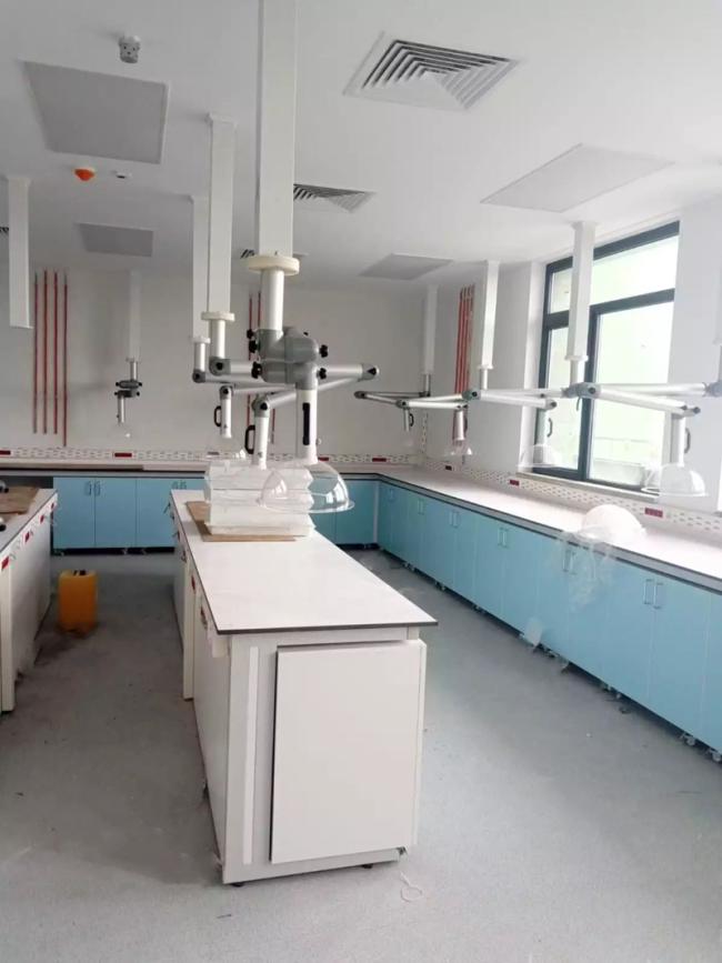 Laboratory Furniture Corrosion Resistance PP Stainless Steel Universal Retractable Fume Exhaust Extraction Arm for School Hospital Chemistry Research Institute