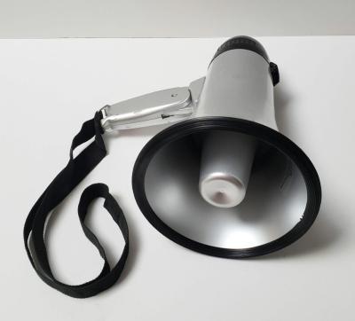 China 18650 Portable Lthium Battery Operated Bullhorn Megaphone ABS Construction 30W for sale