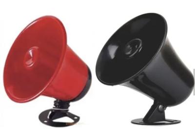 China Wireless Outdoor Loudspeaker Horn 1.2A Lightweight Megaphone Bluetooth Speaker for sale