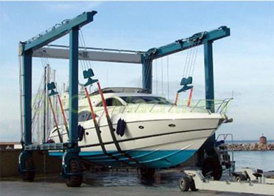 China Heavy Yacht Mobile Harbour Crane , Blue Color Seaport Crane Steel Structure for sale