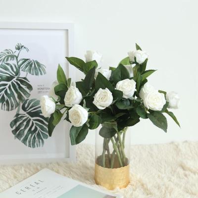 China Personalised Fake Flower Bouquet Natural Artworks For Bridesmaid for sale
