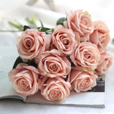 Китай Смываемая шелка Фальшивые свадебные цветы Дева-дева Букеты Роза продается