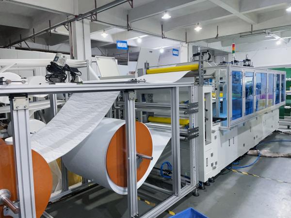 Quality 5-7M/Min Ultrasonic Flat Trapezoidal Non Woven Bag Manufacturing Machine With 1-12 Weld Positions In The Center for sale