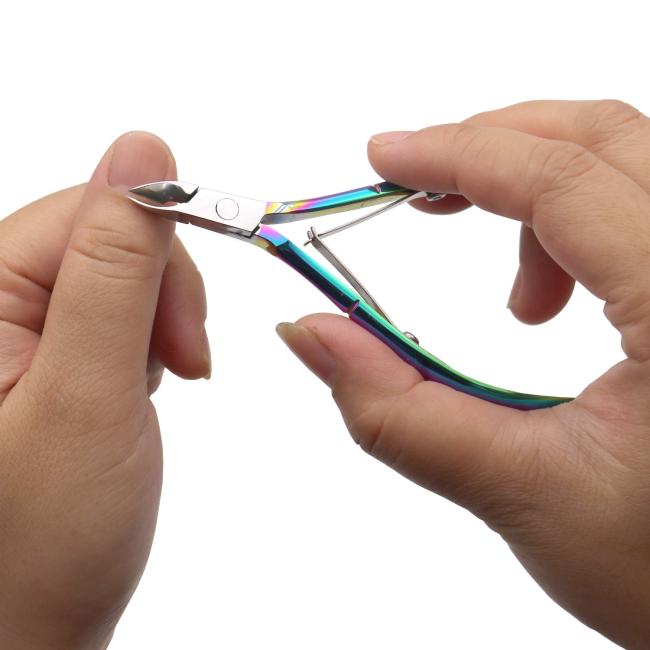 Professional High Quality Stainless Steel Nail Clippers Cuticle Clippers Curved Blade 7mm Jaw Durable Portable Manicure Tool for
