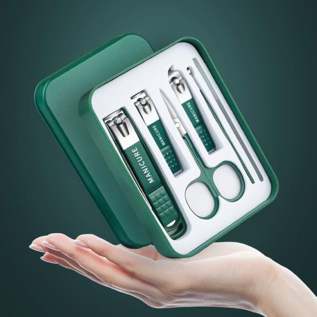 FOCSTAR 2023 Green Color Manicure Nail Clipper Set Anti-Splash with 2 3 4 6 Pieces Catcher for Fingers (BT2056)