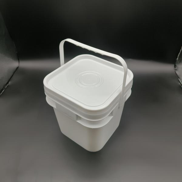 Quality ODM OEM 10 Litre Square Plastic Buckets With Handles Chemical Resistance for sale