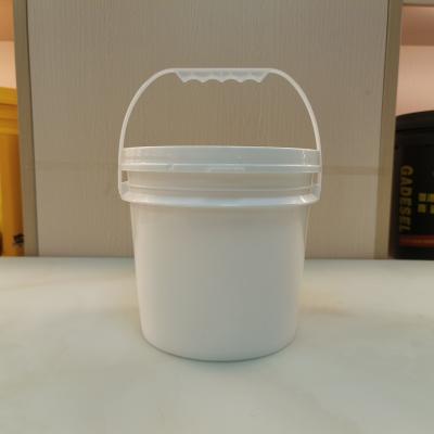 China Polypropylene Plastic Bucket 5 Gallon Pails With Lid Acids Chemical Resistance for sale