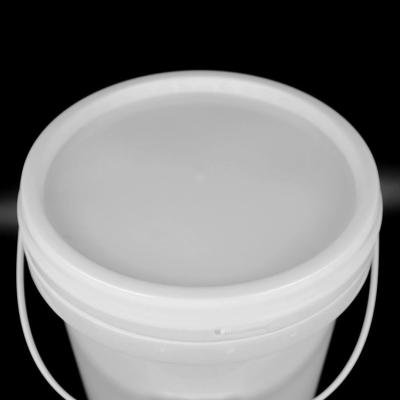 China 20 Litre White Lubricant Buckets 12X14 Inches Thermal Transfer Decoration for sale
