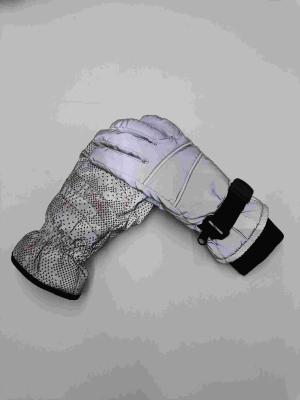 China Winter Running Reflective Hand Gloves Left Hand Protection Mens Forest Chainsaw Work Gloves for sale