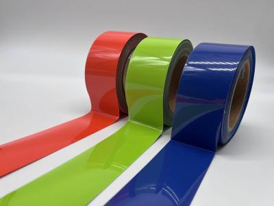 China 1 mm - 2,5 mm espesor cinta reflectante de transferencia de calor colores personalizados para el uso de moda en venta