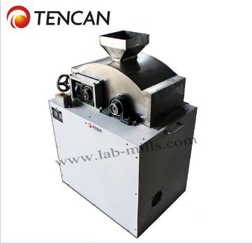 China 52rpm Gangue Slag Nylon Lab Double Roll Crusher Lab Less Than 3mm Output for sale