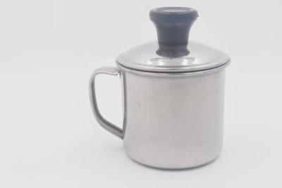 China 12cm Outdoor use stainless steel camping cup chrome wine mug with cover for sale