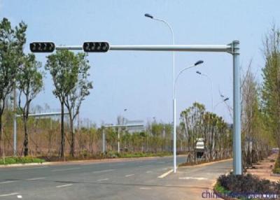 China 7m Height  Double Arm Traffic Signal Pole , Driveway Galvanised Steel Pole With Signal for sale