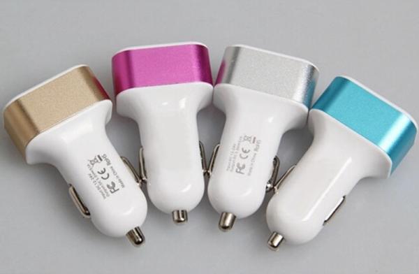 Quality 3.1A Lightning Cable Car Charger Triple USB Cigarette Lighter For IPhone XR for sale