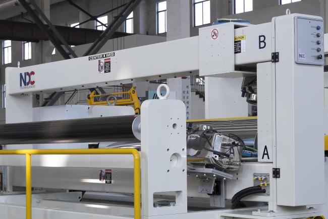 High Speed Double Sided Release Paper Extrusion Laminating Machine component view