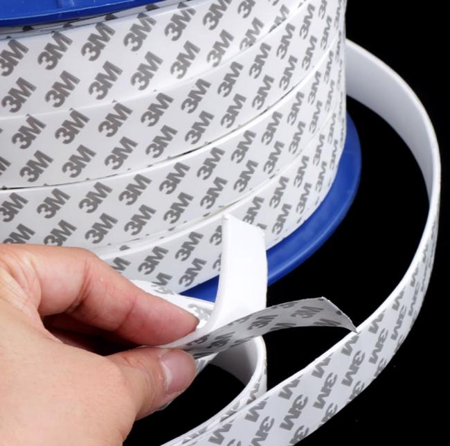 Industrial packaging of PTFE sealing tape rolls