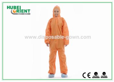 China Vestuário de protecção médico descartável colorido para a sala de limpeza do laboratório à venda