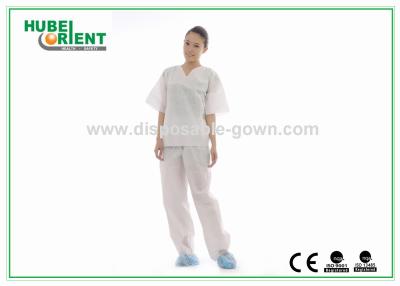 Chine Pyjamas jetables médicaux antibactériens de la CE MDR SMS pour l'hôpital à vendre