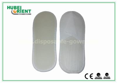 China White Lightweight Disposable Nonwoven EVA Slippers for Hotel , Bathroom for sale