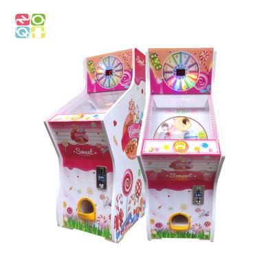 China Lottery Prize Arcade Candy Machine Capsule Gifts Vending Game Mahine For Kids for sale
