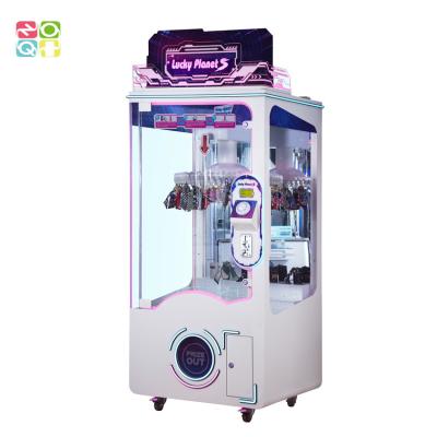 China Coin Operated Gift Game Machine Spining Clip Skill Game Poke Prize Machine for sale