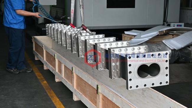 twin screw extruder barrel twin screw extruder barrel