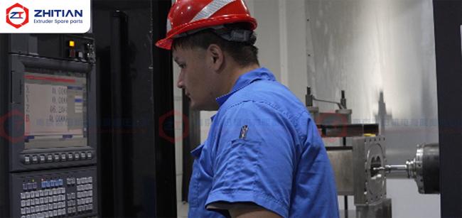 It is the ideal OEM solution for high-load and high-abrasion extrusion environments.